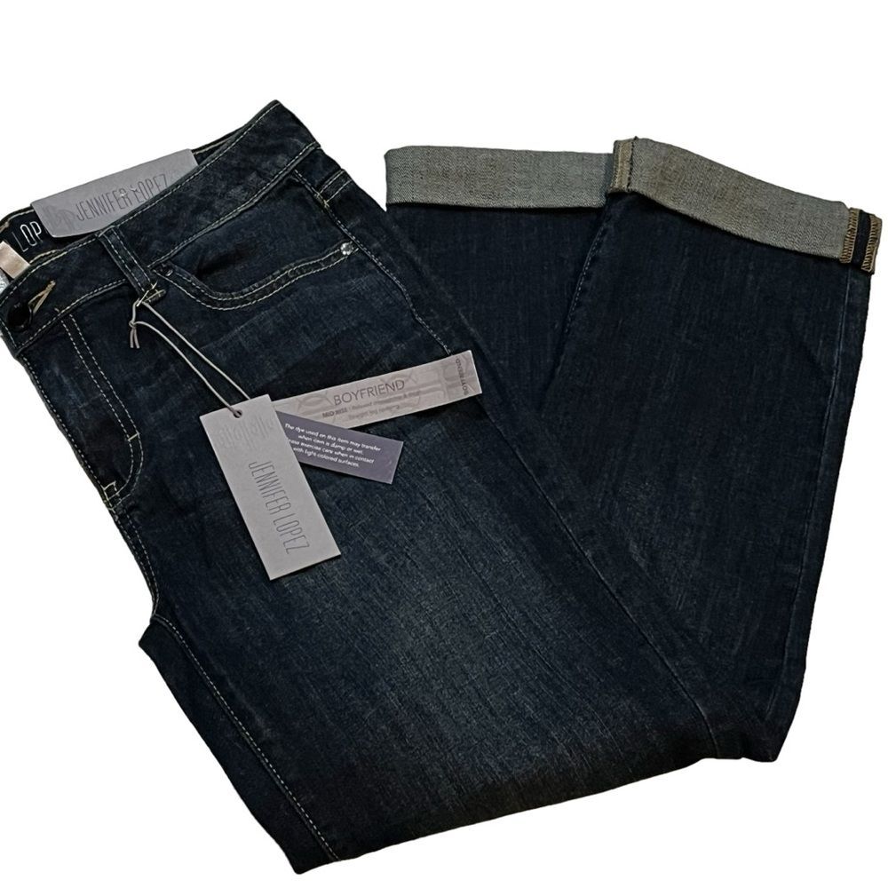 NWT Jennifer Lopez Boyfriend Mid Rise Straight Leg Jeans size 2 Stretch Denim